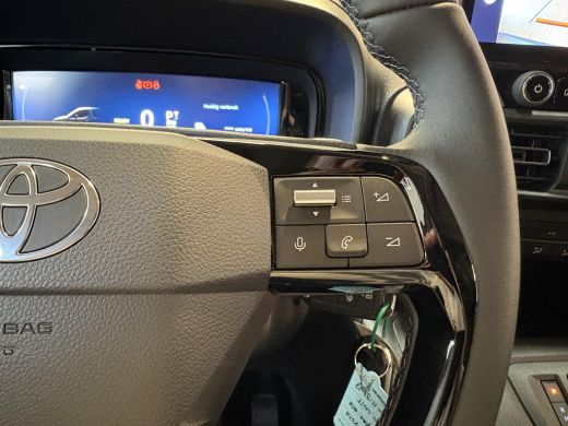 Toyota ProAce 10th Anniversary 50 kWh **NIEUWE BUS/ DIRECT LEVERBAAR** ActivLease financial lease