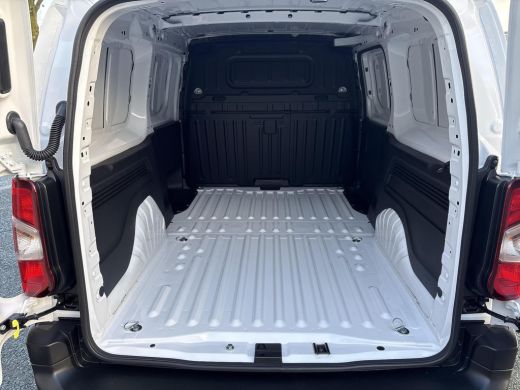 Toyota ProAce 10th Anniversary 50 kWh **NIEUWE BUS/ DIRECT LEVERBAAR** ActivLease financial lease