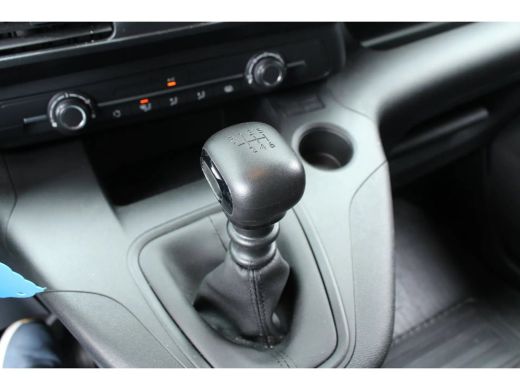 Toyota ProAce 1.5 D-4D Live Long Ingerichte Laadruimte | Carplay | Airco | Cruise | Parkeersensoren Achter | DA... ActivLease financial lease