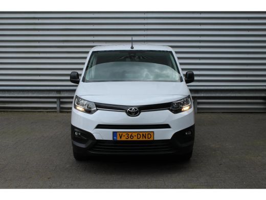 Toyota ProAce 1.5 D-4D Live Long Ingerichte Laadruimte | Carplay | Airco | Cruise | Parkeersensoren Achter | DA... ActivLease financial lease
