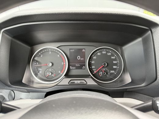 Volkswagen Crafter 2.0 TDI 141 PK / L3H3 / 1e EIGENAAR / ZEER NETJES !! / AIRCO / CRUISE / ERGO GEVEERDE STOEL ActivLease financial lease