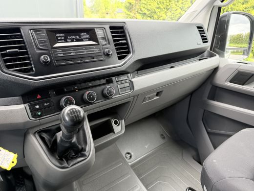 Volkswagen Crafter 2.0 TDI 141 PK / L3H3 / 1e EIGENAAR / ZEER NETJES !! / AIRCO / CRUISE / ERGO GEVEERDE STOEL ActivLease financial lease
