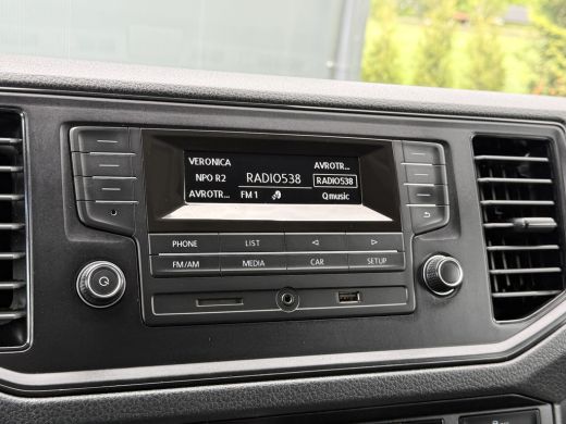 Volkswagen Crafter 2.0 TDI 141 PK / L3H3 / 1e EIGENAAR / ZEER NETJES !! / AIRCO / CRUISE / ERGO GEVEERDE STOEL ActivLease financial lease