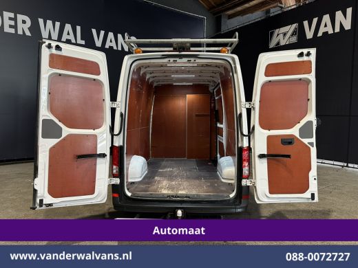 Volkswagen Crafter 2.0 TDI 141pk Automaat L3H3 L2H2 Euro6 Airco | Camera | Navigatie | 3000kg Trekhaak | Imperiaal |... ActivLease financial lease