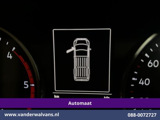 Volkswagen Crafter 2.0 TDI 141pk Automaat L3H3 L2H2 Euro6 Airco | Camera | Navigatie | 3000kg Trekhaak | Imperiaal |... ActivLease financial lease