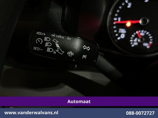 Volkswagen Crafter 2.0 TDI 141pk Automaat L3H3 L2H2 Euro6 Airco | Camera | Navigatie | 3000kg Trekhaak | Imperiaal |... ActivLease financial lease