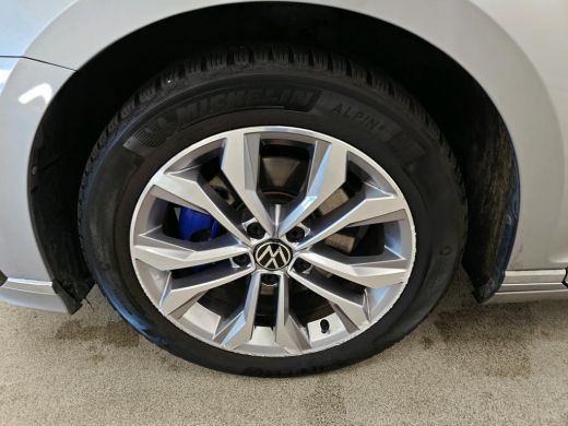 Volkswagen Passat Variant 1.4 TSI PHEV GTE Business NL-AUTO | STOELVERWARMING | CAMERA ActivLease financial lease