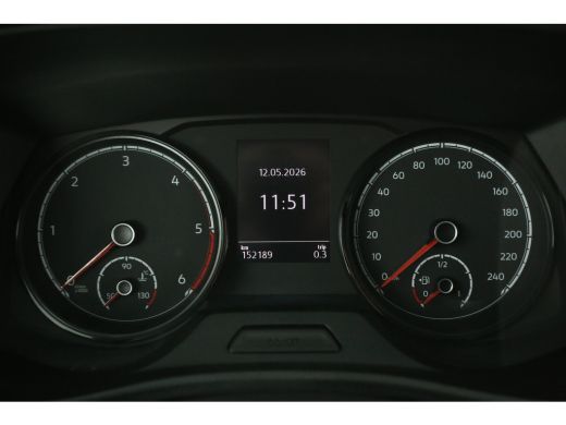 Volkswagen Transporter 2.0 TDI L2H1 150PK | Aut. | Airco | Cruise | Camera | Carplay | Trekhaak | 2xSchuifdeur ActivLease financial lease