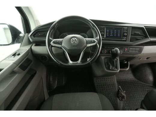 Volkswagen Transporter 2.0 TDI L2H1 150PK | Aut. | Airco | Cruise | Camera | Carplay | Trekhaak | 2xSchuifdeur ActivLease financial lease