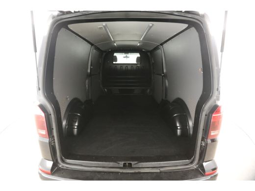 Volkswagen Transporter 2.0 TDI L2H1 150PK | Aut. | Airco | Cruise | Camera | Carplay | Trekhaak | 2xSchuifdeur ActivLease financial lease