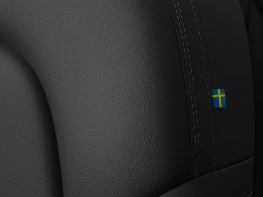 Volvo  XC40 2.0 B3 Core Business Edition | Charcoal hemelbekleding | Draadloze telefoonlader | Driver Assist ActivLease financial lease