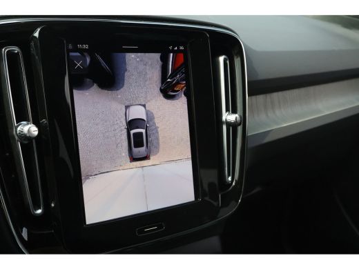 Volvo  XC40 2.0 B3 Core Business Edition | Verwarmbare Achterbank | Driver Assist | ActivLease financial lease
