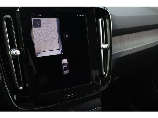 Volvo  XC40 2.0 B3 Core Business Edition | Verwarmbare Achterbank | Driver Assist | ActivLease financial lease