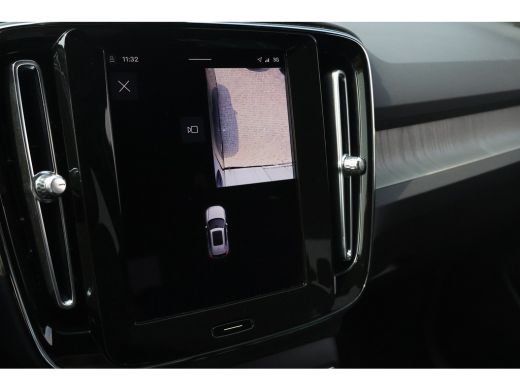 Volvo  XC40 2.0 B3 Core Business Edition | Verwarmbare Achterbank | Driver Assist | ActivLease financial lease