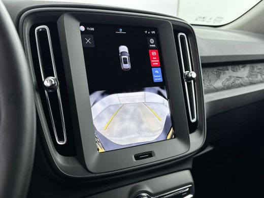 Volvo  XC40 B3 Essential | 17" | Google | Adaptieve Cruise | BLIS | Parkeercamera | Getint glas | Parkeersens... ActivLease financial lease