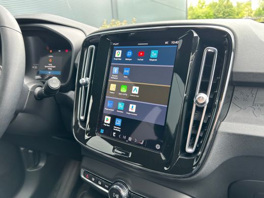 Volvo  XC40 Recharge Core 70 kWh | Warmtepomp | Stoel & stuurverwarming | Trekhaak | Camera | Cruise Control ... ActivLease financial lease