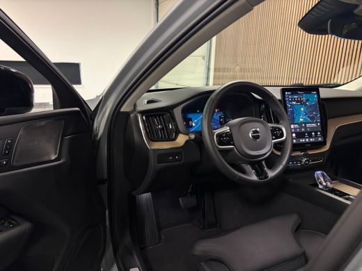 Volvo  XC60 T6 AWD Recharge Ultra Dark | MY26 | Luchtvering | Trekhaak | 360&deg; Camera | Head-Up Display | Harm... ActivLease financial lease