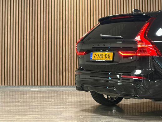 Volvo  XC60 T8 AWD Recharge Ultra Black Edition | Luchtvering | Trekhaak | 360&deg; Camera | 455pk | Head-Up Disp... ActivLease financial lease
