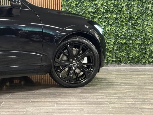 Volvo  XC60 T8 AWD Recharge Ultra Black Edition | Luchtvering | Trekhaak | 360&deg; Camera | 455pk | Head-Up Disp... ActivLease financial lease