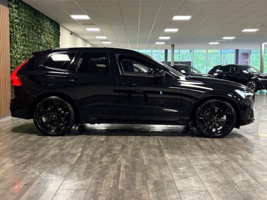 Volvo  XC60 T8 AWD Recharge Ultra Black Edition | Luchtvering | Trekhaak | 360&deg; Camera | 455pk | Head-Up Disp... ActivLease financial lease