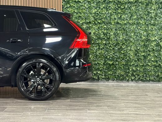 Volvo  XC60 T8 AWD Recharge Ultra Black Edition | Luchtvering | Trekhaak | 360&deg; Camera | 455pk | Head-Up Disp... ActivLease financial lease