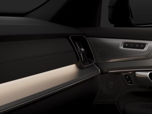 Volvo  XC90 2.0 T8 Plug-in hybrid AWD Ultra Black Ed. Exec. 7P | 2 stoelen op derde rij | Apple Carplay/Andro... ActivLease financial lease
