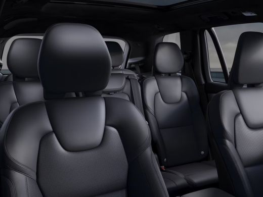 Volvo  XC90 2.0 T8 Plug-in hybrid AWD Ultra Black Ed. Exec. 7P | 2 stoelen op derde rij | Apple Carplay/Andro... ActivLease financial lease