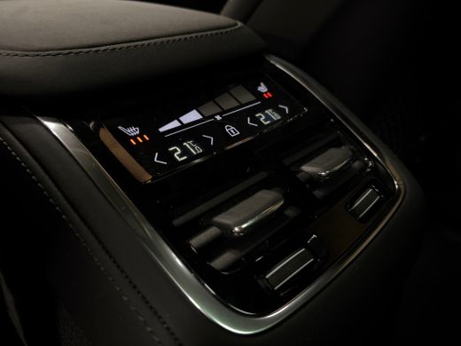 Volvo  XC90 T8 AWD Recharge Ultra Dark | Vol! | Bowers & Wilkins | Luchtvering | Stoelventilatie | Trekhaak |... ActivLease financial lease