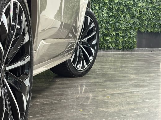 Volvo  XC90 T8 AWD Recharge Ultra Dark | Vol! | Bowers & Wilkins | Luchtvering | Stoelventilatie | Trekhaak |... ActivLease financial lease