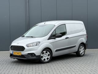 Ford Transit Courier 1.5 TDCI / 1e EIGENAAR / 23.338 KM!! / AIRCO / PDC / NAVI / DAB