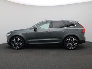 Volvo  XC60 2.0 T6 Plug-in hybrid AWD Ultra Executive Edition Panoramadak, Trekhaak, 22"LM Velgen, Head-Up Di...