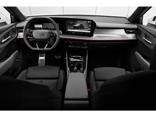 Audi Q3 S edition | Adaptive cruise control | Audi sound system | Cruise control ActivLease financial lease