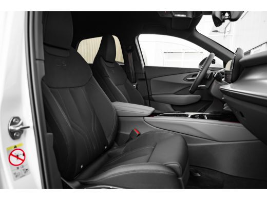 Audi Q3 S edition | Adaptive cruise control | Audi sound system | Cruise control ActivLease financial lease