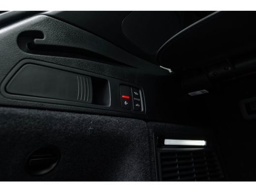 Audi Q5 50 TFSI e S edition Competition 299 PK | Trekhaak | Panoramadak | Luchtvering | Bang & olufsen pr... ActivLease financial lease