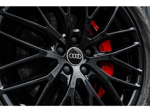 Audi Q5 50 TFSI e S edition Competition 299 PK | Trekhaak | Panoramadak | Luchtvering | Bang & olufsen pr... ActivLease financial lease
