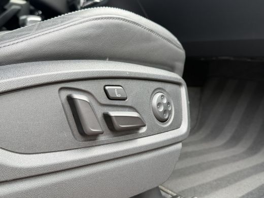 Audi Q5 55 TFSI e Hybrid 367pk quattro Competition ActivLease financial lease
