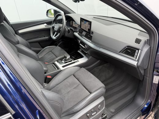 Audi Q5 55 TFSI e Hybrid 367pk quattro Competition ActivLease financial lease
