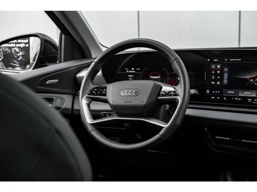 Audi Q6 e-tron S edition performance 100 kWh 306PK | Panorama Dak | Luchtvering | B&O Audio | Head-up Display | ... ActivLease financial lease