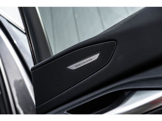 Audi Q6 e-tron S edition performance 100 kWh 306PK | Panorama Dak | Luchtvering | B&O Audio | Head-up Display | ... ActivLease financial lease