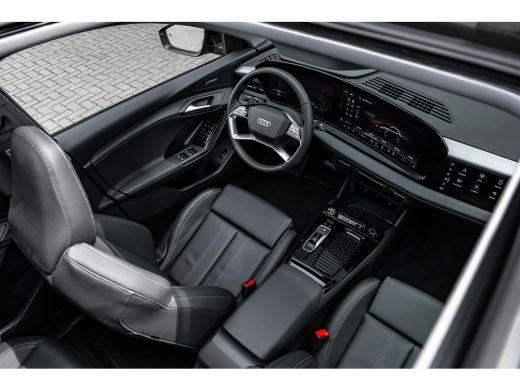 Audi Q6 e-tron S edition performance 100 kWh 306PK | Panorama Dak | Luchtvering | B&O Audio | Head-up Display | ... ActivLease financial lease