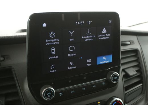 Ford Transit 2.0 TDCI 170PK L2H2 | 2800kg Trekgew. | Traanplaat | Trekhaak | Airco | Camera | Cruise | Carplay... ActivLease financial lease