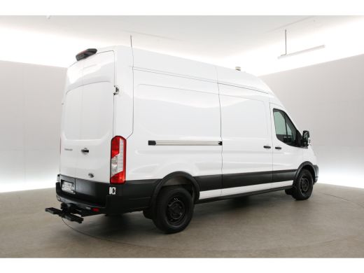 Ford Transit 2.0 TDCI 170PK L2H2 | 2800kg Trekgew. | Traanplaat | Trekhaak | Airco | Camera | Cruise | Carplay... ActivLease financial lease