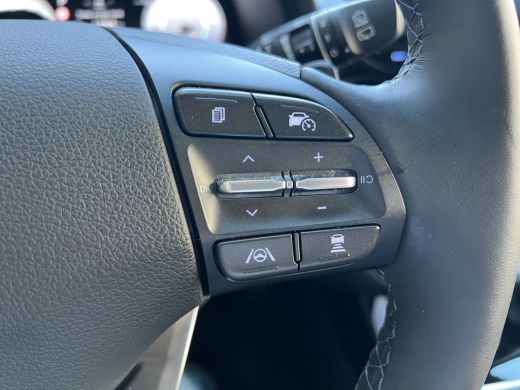 Hyundai i30 1.6 T-GDi Premium Automaat | Camera | Carplay | Climate controle | Lederen bekleding | Bestuurder... ActivLease financial lease