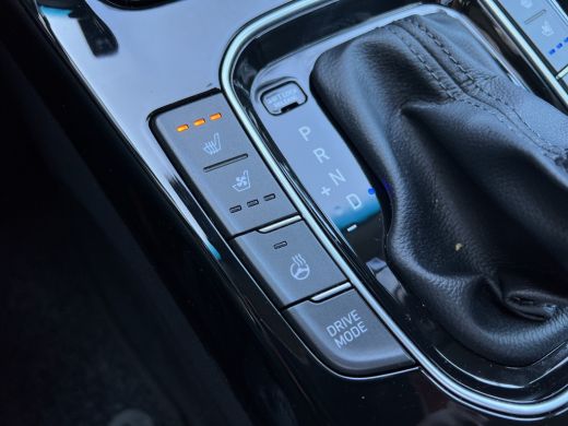 Hyundai i30 1.6 T-GDi Premium Automaat | Camera | Carplay | Climate controle | Lederen bekleding | Bestuurder... ActivLease financial lease
