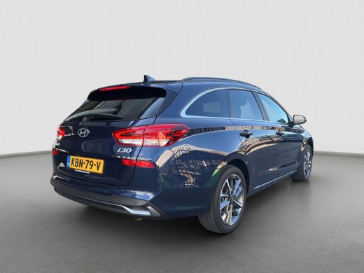 Hyundai i30 1.6 T-GDi Premium Automaat | Camera | Carplay | Climate controle | Lederen bekleding | Bestuurder... ActivLease financial lease