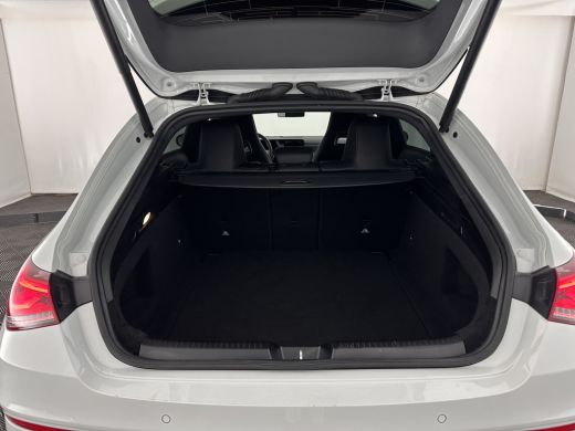 Mercedes-Benz CLA Shooting Brake 200 AMG-Sportpack Business Solution (INCL-BTW) Aut. *LEATHER-MICROFIBRE | FULL-LED... ActivLease financial lease