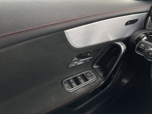 Mercedes-Benz CLA Shooting Brake 200 AMG-Sportpack Business Solution (INCL-BTW) Aut. *LEATHER-MICROFIBRE | FULL-LED... ActivLease financial lease