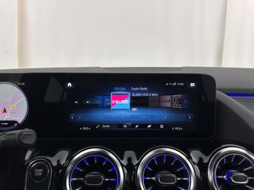 Mercedes-Benz EQA 350 4MATIC Luxury Line 67 kWh [ 3-Fase-11kW ]{SoH-94%} (INCL-BTW) *HEATPUMP | LEATHER | FULL-LED ... ActivLease financial lease
