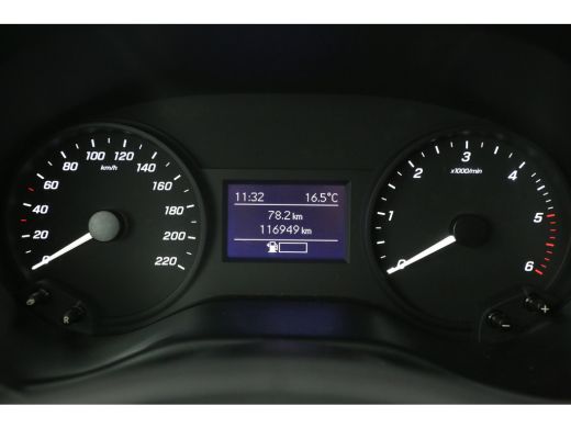 Mercedes-Benz Vito 114 CDI Lang | Airco | Cruise | Camera | Carplay | 3 Zits | Trekhaak ActivLease financial lease