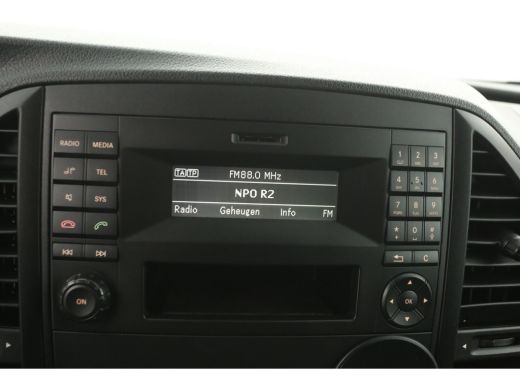Mercedes-Benz Vito CDI Lang 140PK | Airco | Cruise | 3 Zits | Parkeersens. ActivLease financial lease